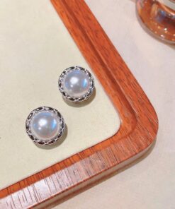 Alternative view of Bông Tai Ngọc Trai Kim Nguyệt