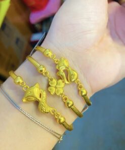 Lắc tay vàng ta hồ ly